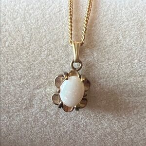 12k Gold Filled Vintage Opal pendant